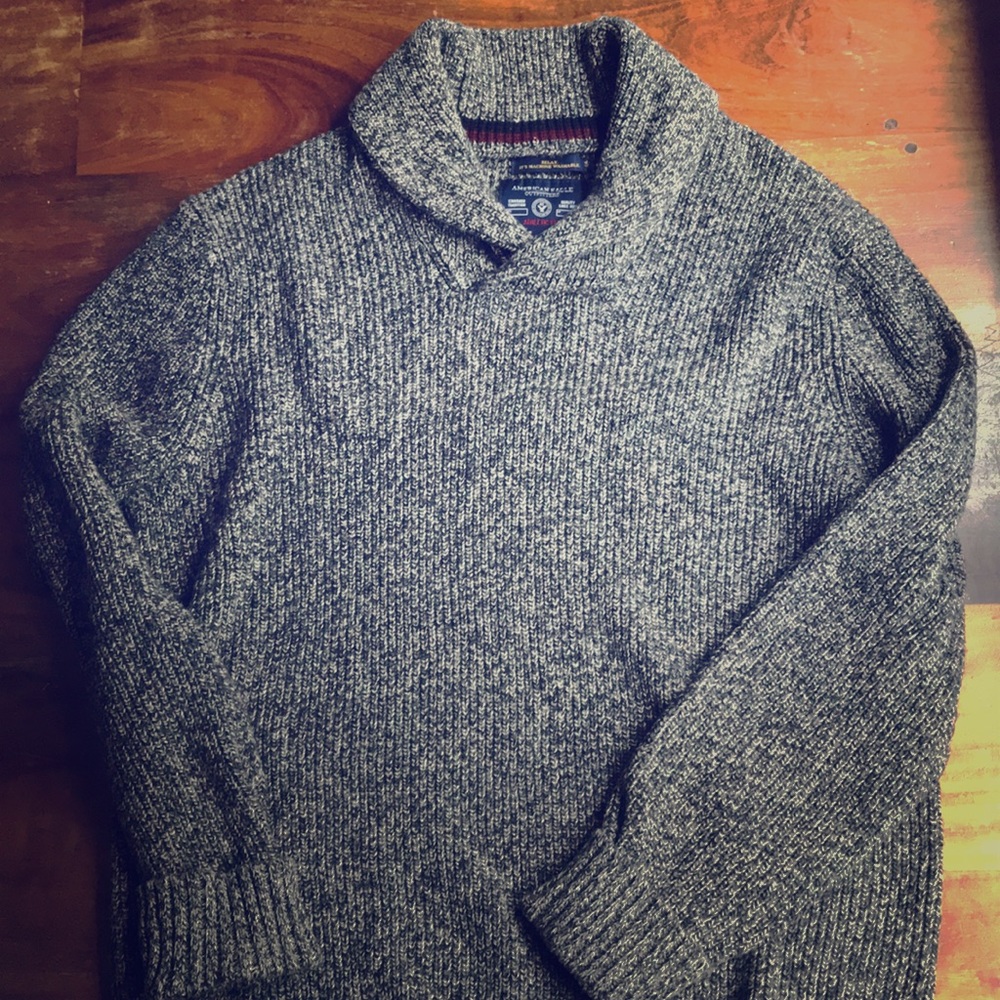 Men’s Large American Eagle Sweater